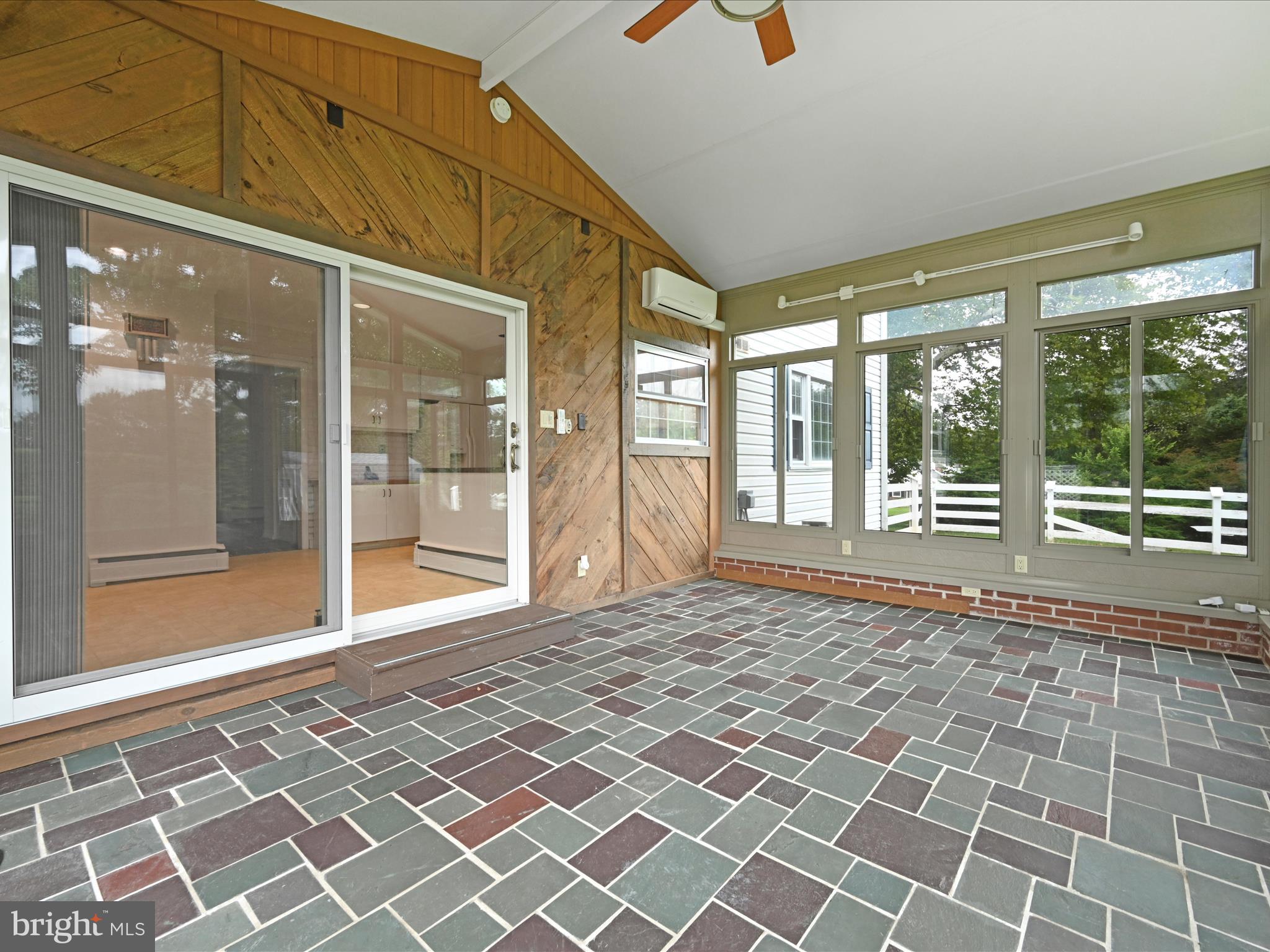 14 STONERIDGE ROAD