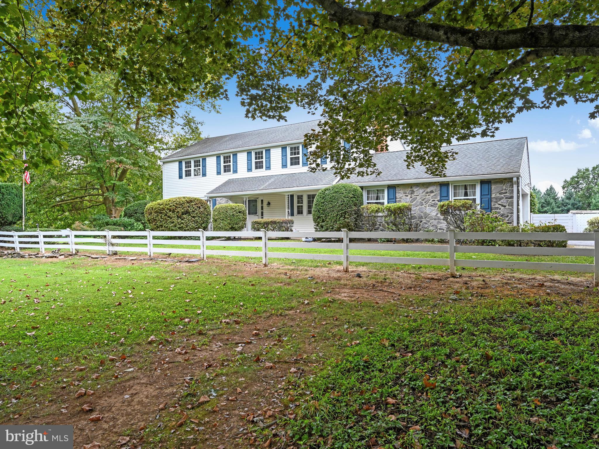 14 STONERIDGE ROAD