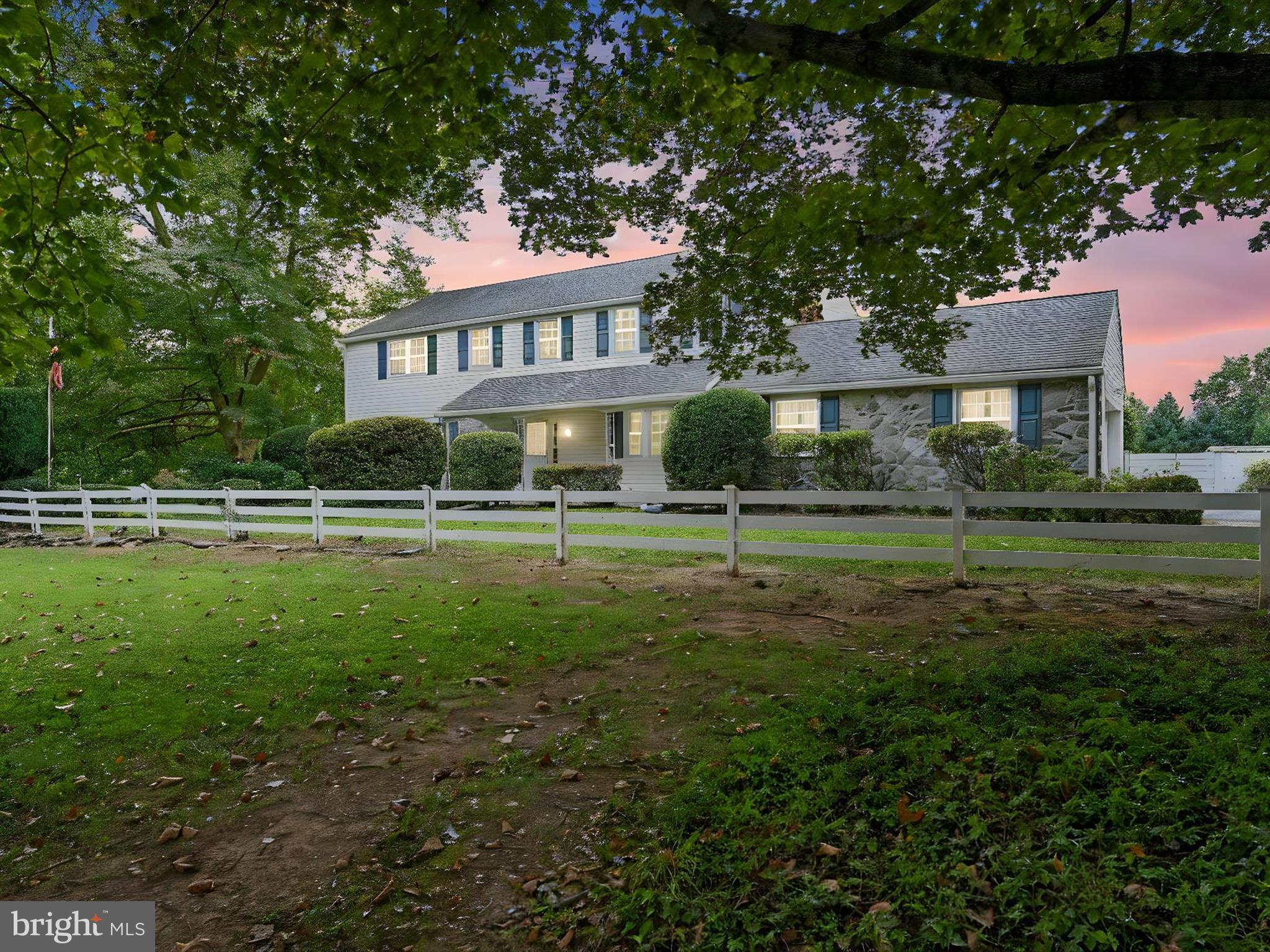 14 STONERIDGE ROAD