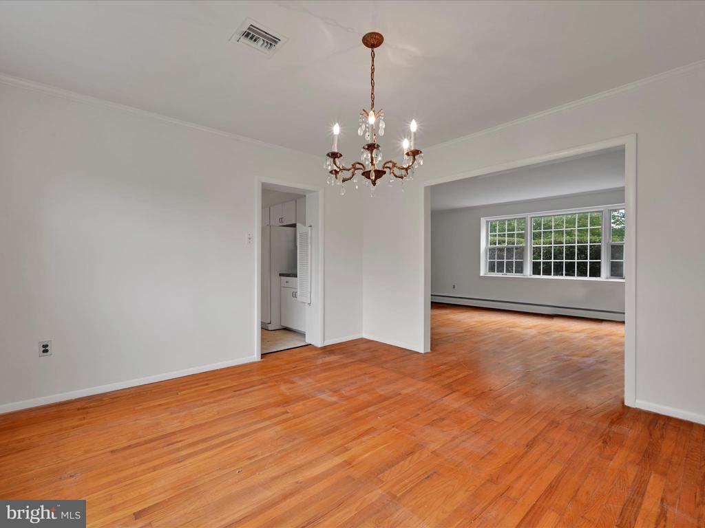 14 STONERIDGE ROAD