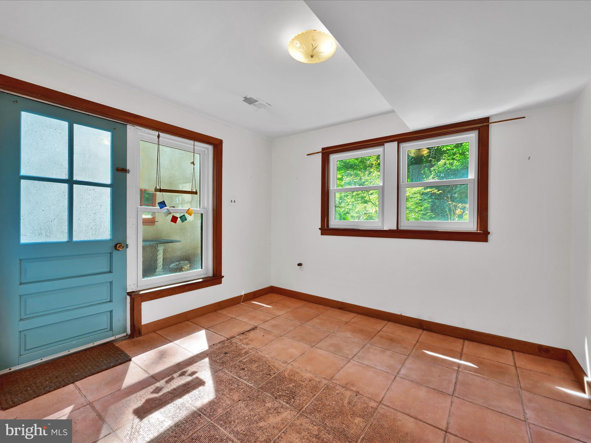 307 MOYLAN AVENUE