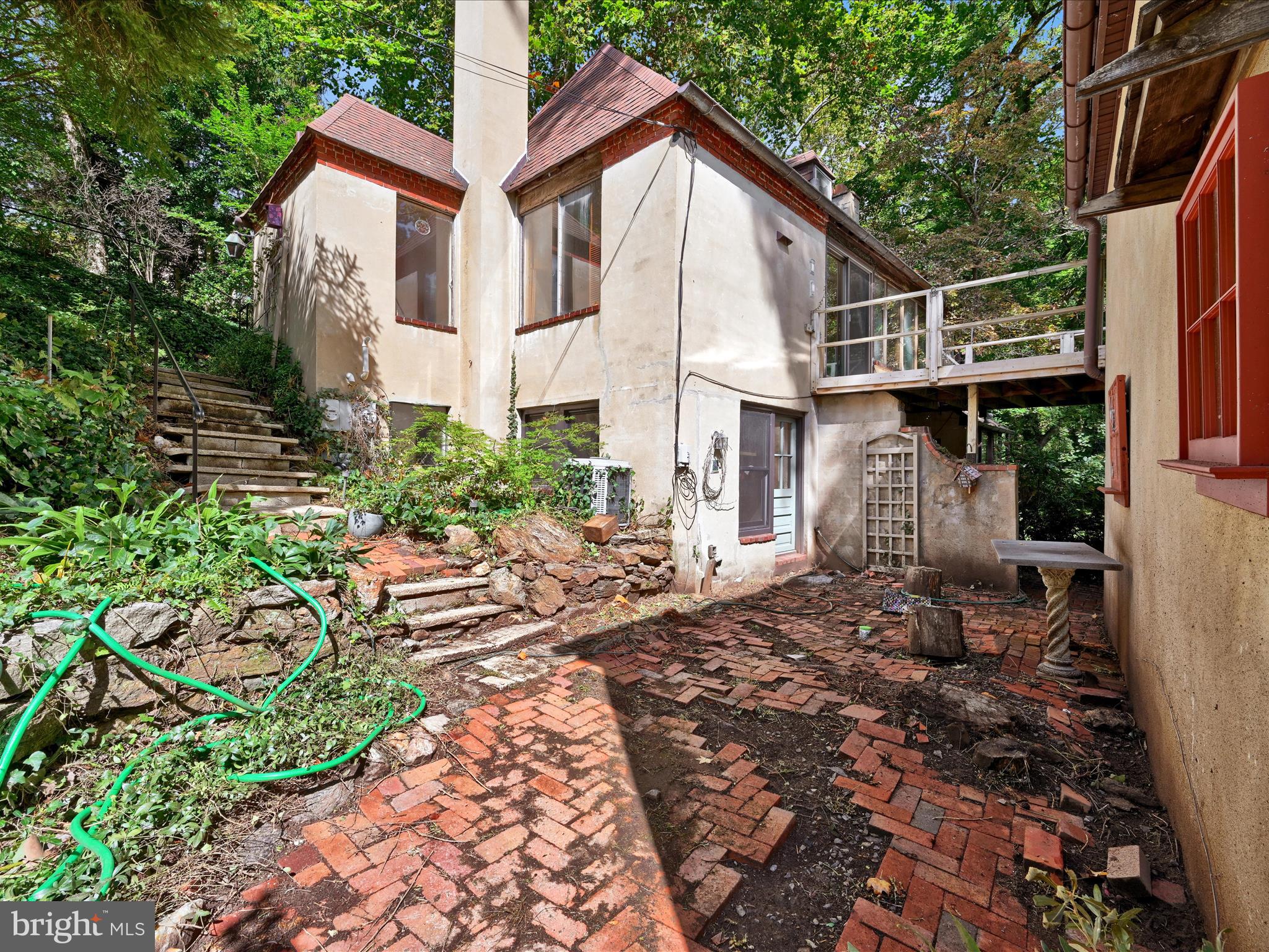 307 MOYLAN AVENUE