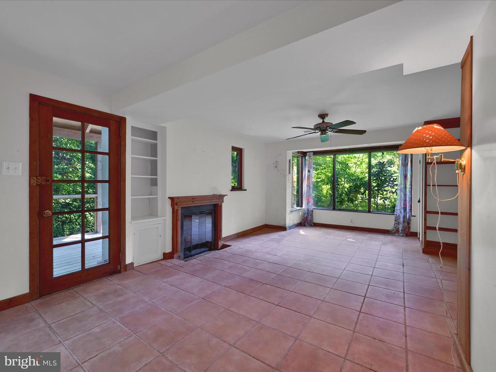 307 MOYLAN AVENUE