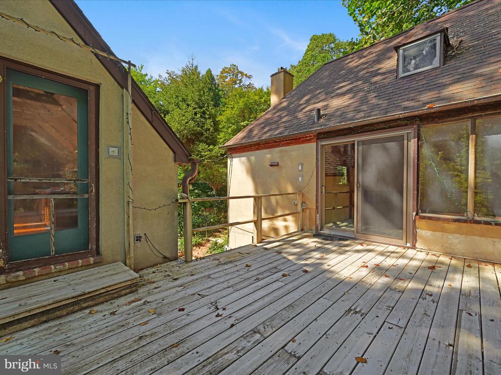 307 MOYLAN AVENUE