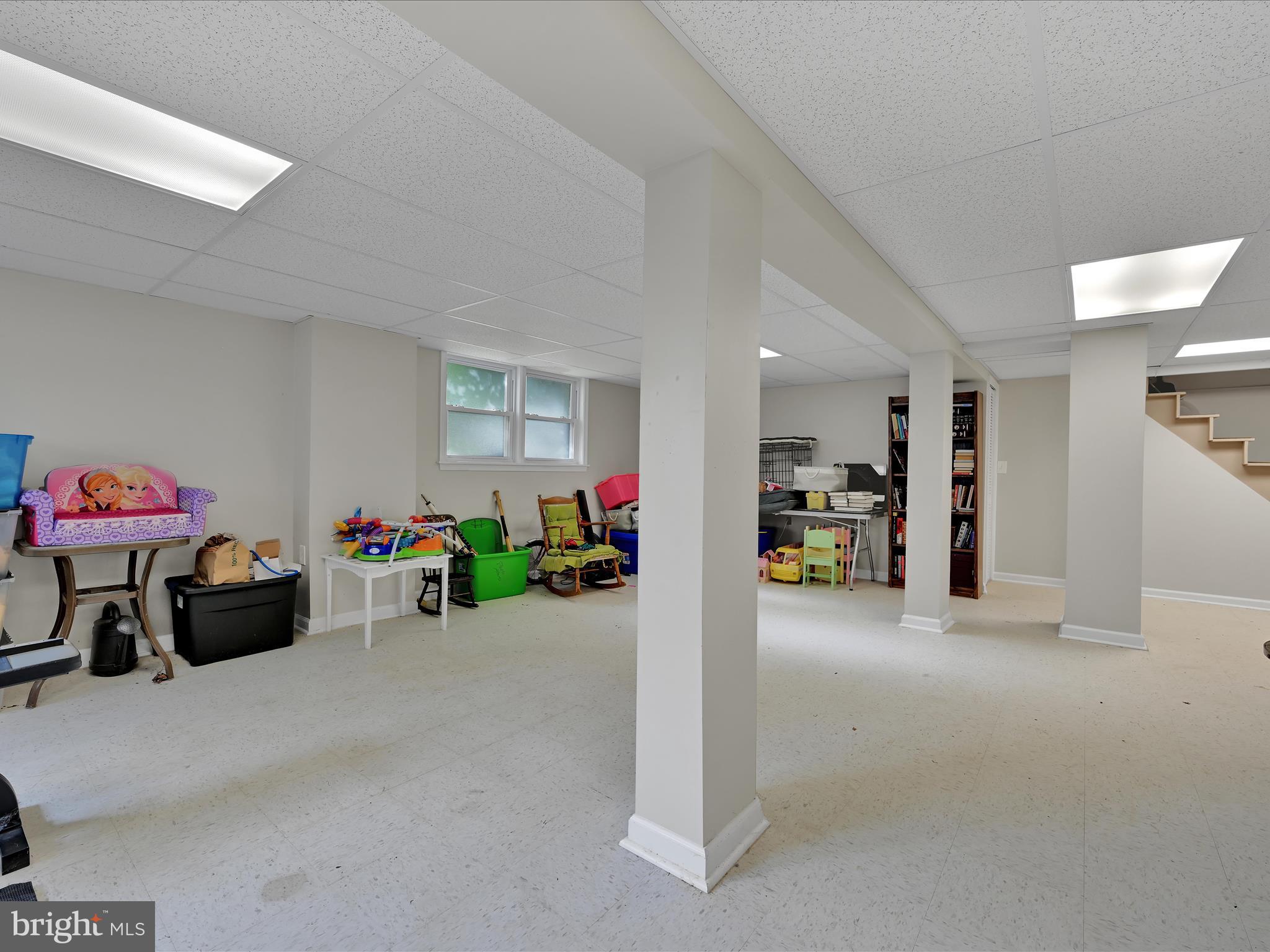 707 KENT ROAD