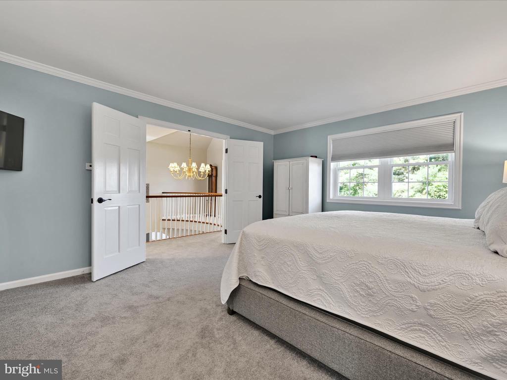 1100 NICOLE DRIVE