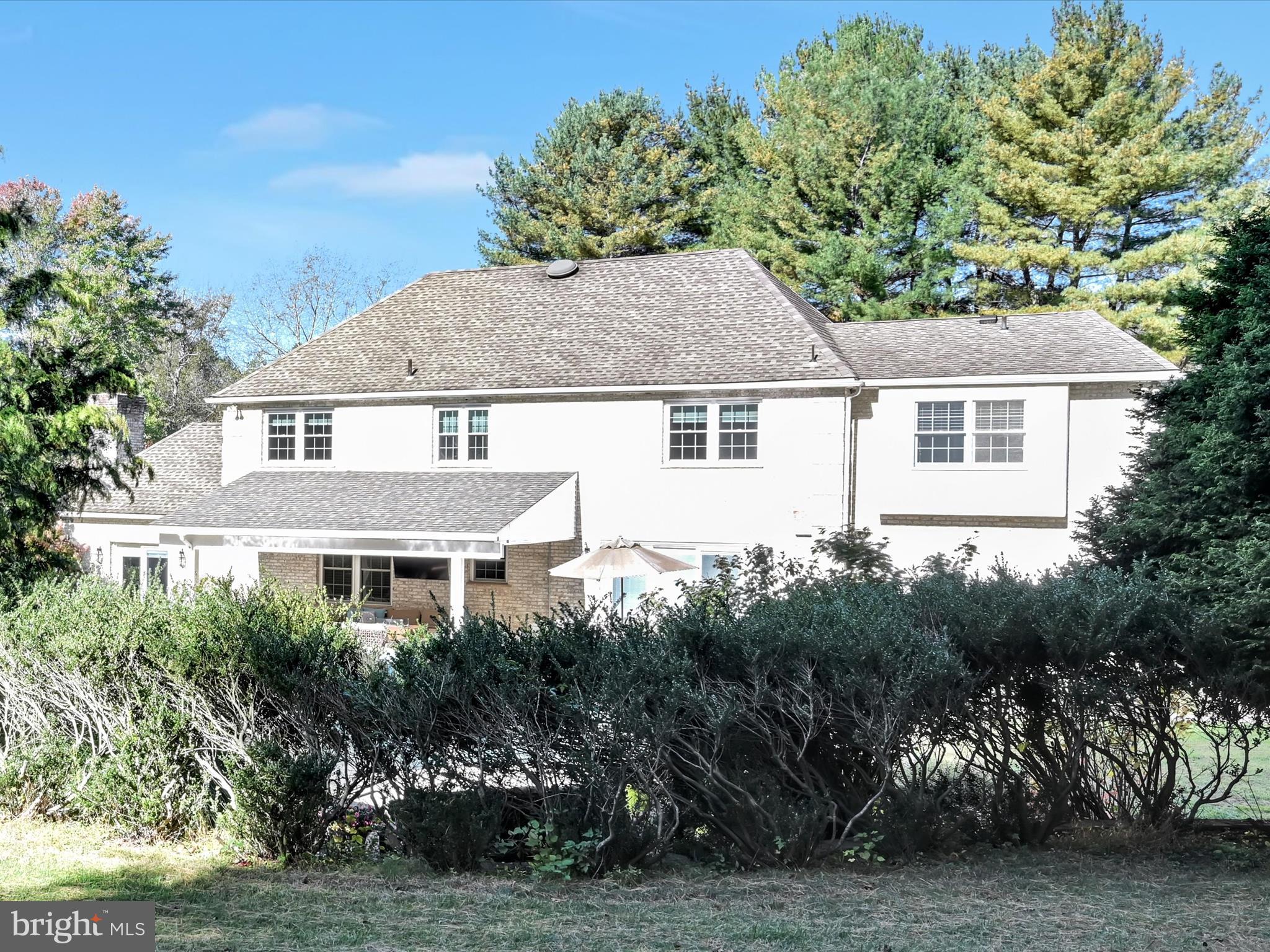 1100 NICOLE DRIVE