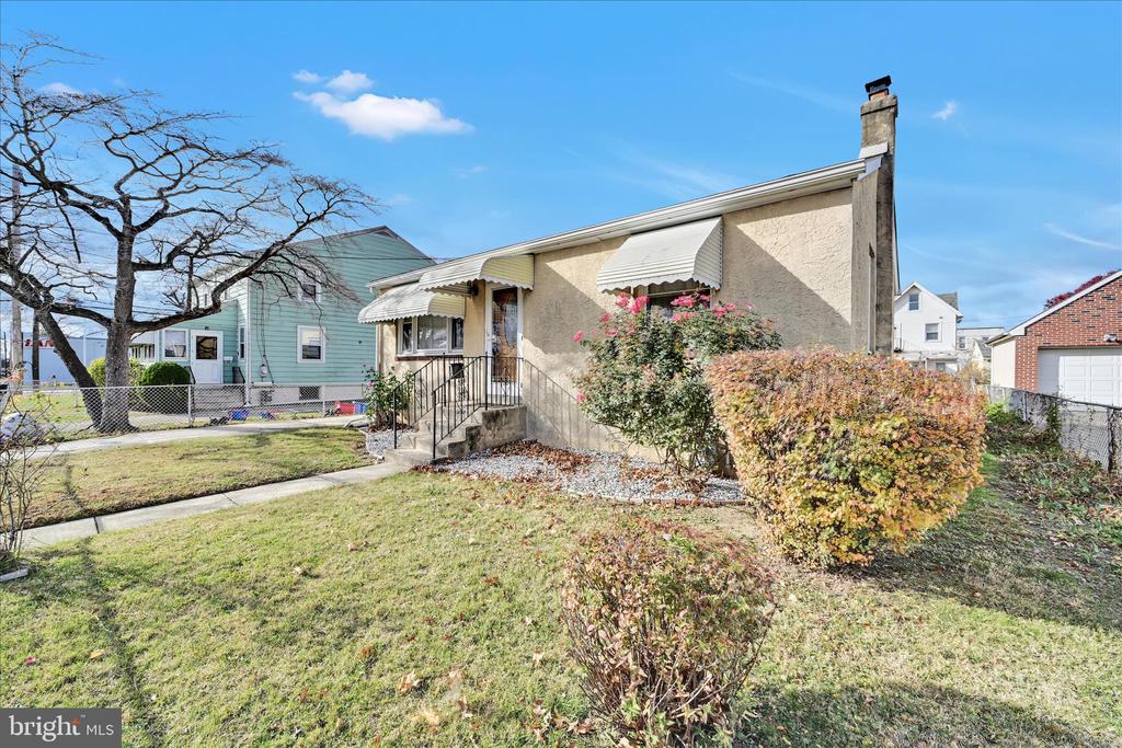 307 JANSEN AVENUE