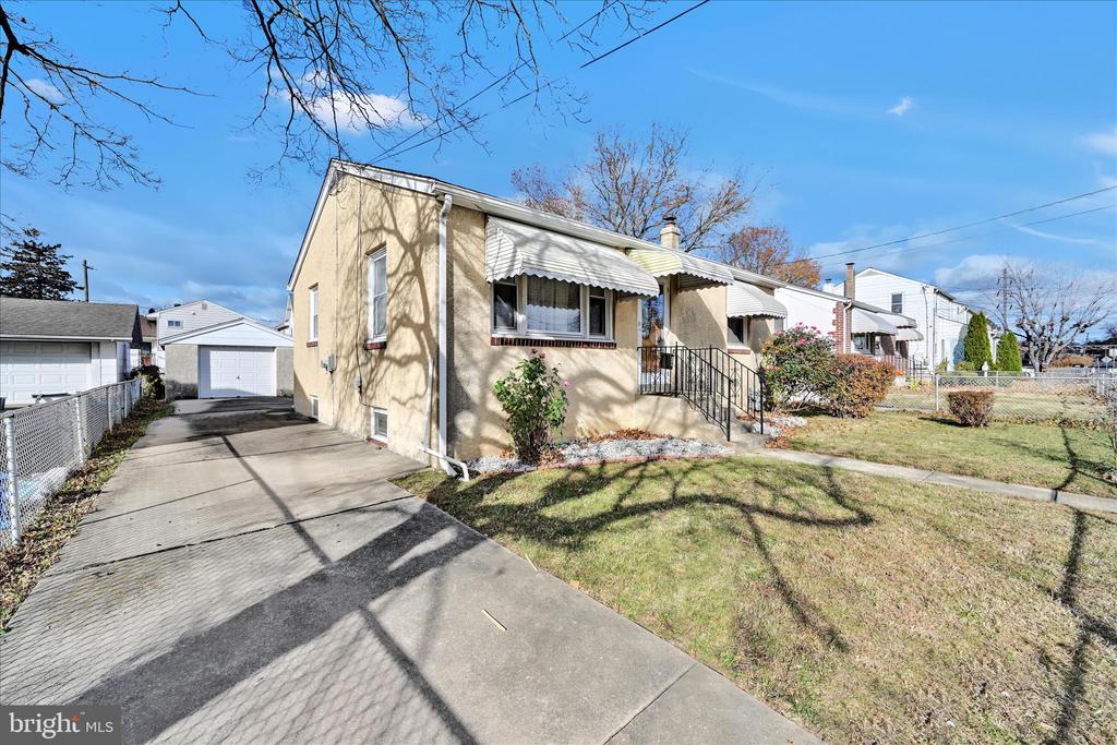 307 JANSEN AVENUE
