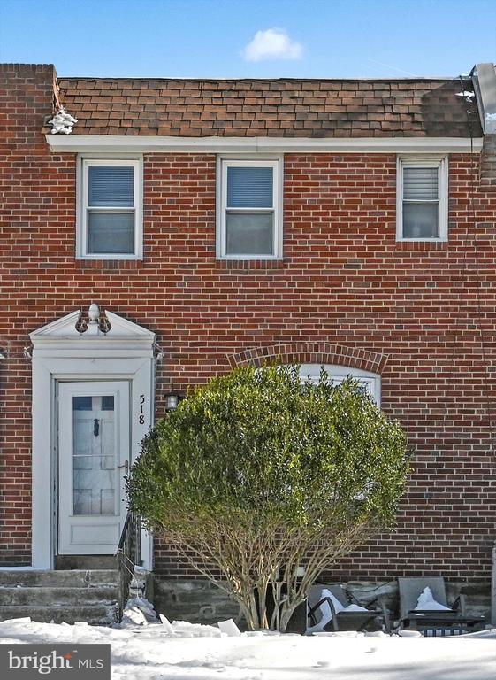 518 JANSEN AVENUE