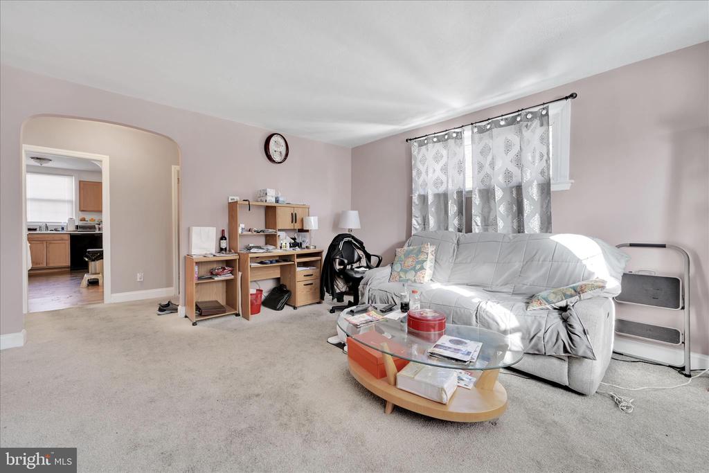 856 EATON ROAD