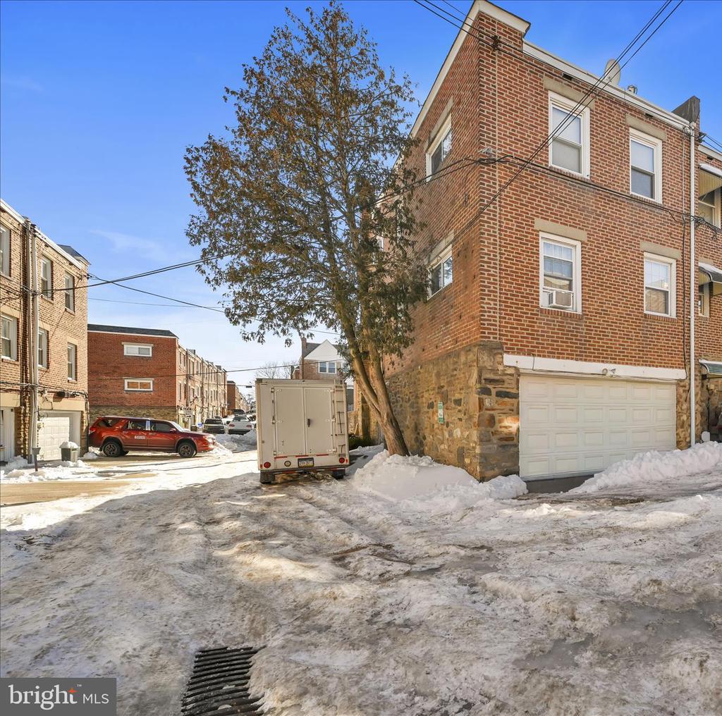 856 EATON ROAD