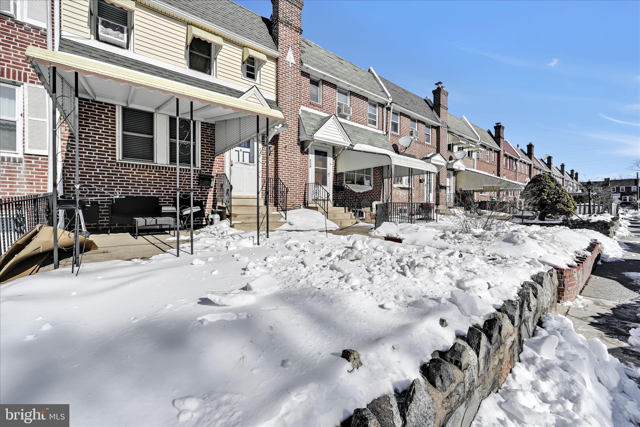 217 E GREENWOOD AVENUE