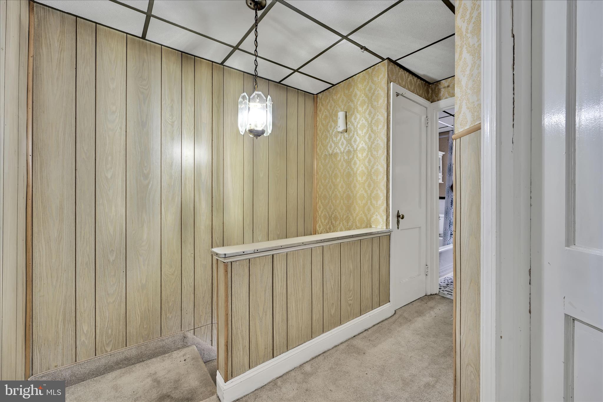 217 E GREENWOOD AVENUE