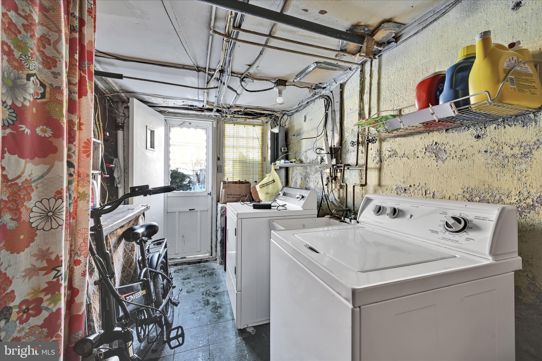 217 E GREENWOOD AVENUE