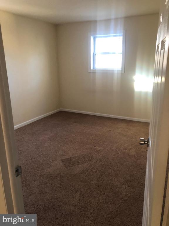 435 W JEFFERSON STREET A- FIRST FLOOR