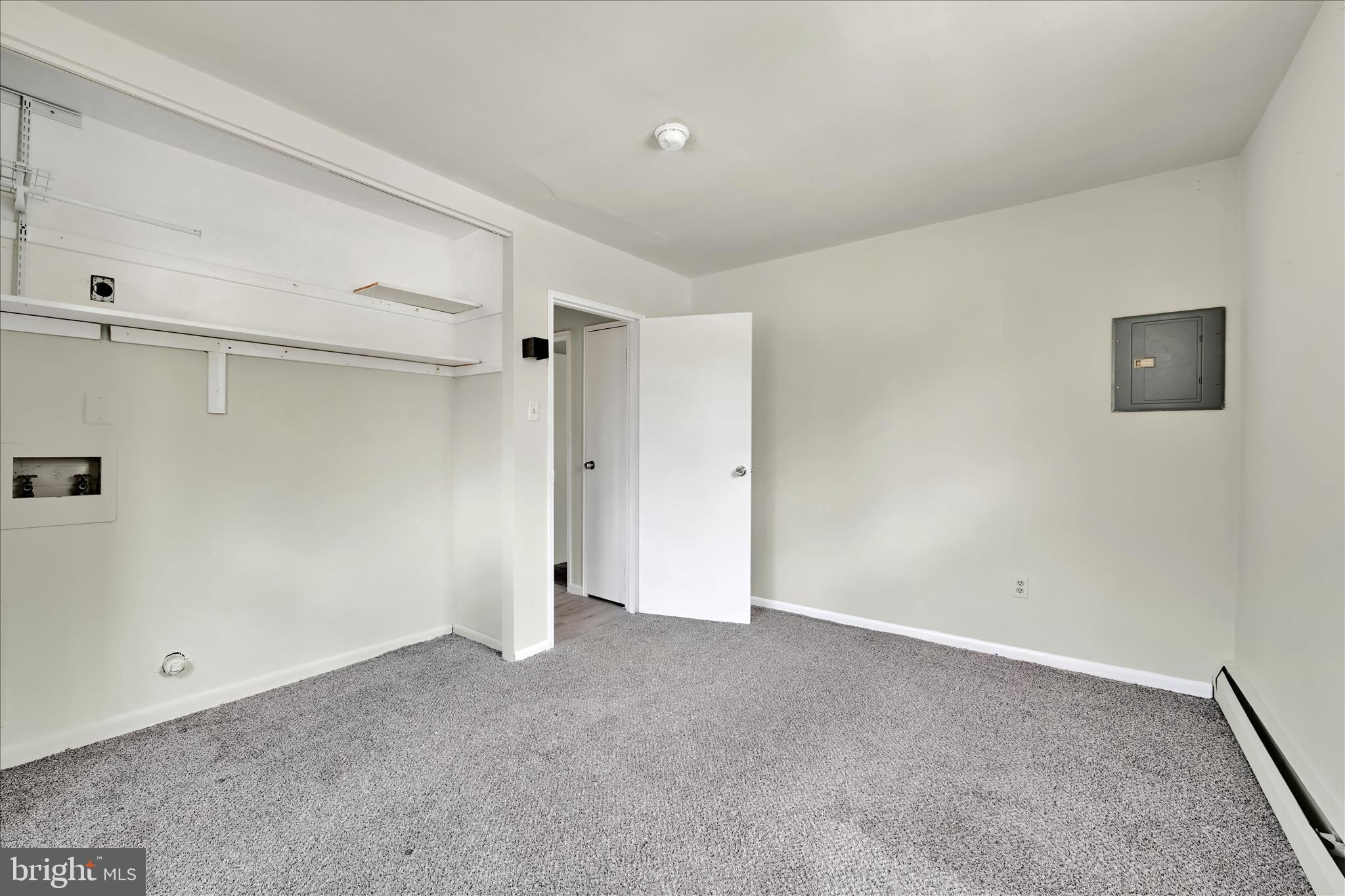 100 E GLENOLDEN AVENUE P12