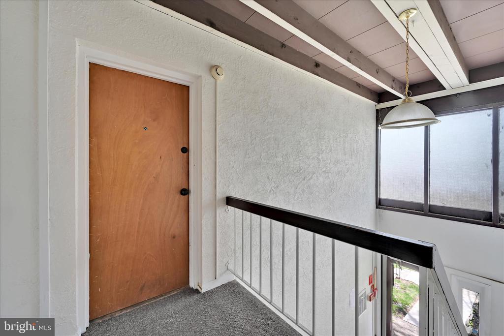 100 E GLENOLDEN AVENUE P12