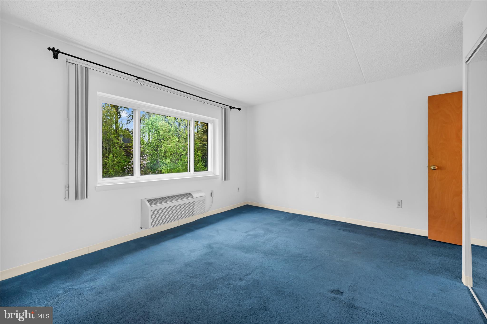 800 AVONDALE ROAD 6P