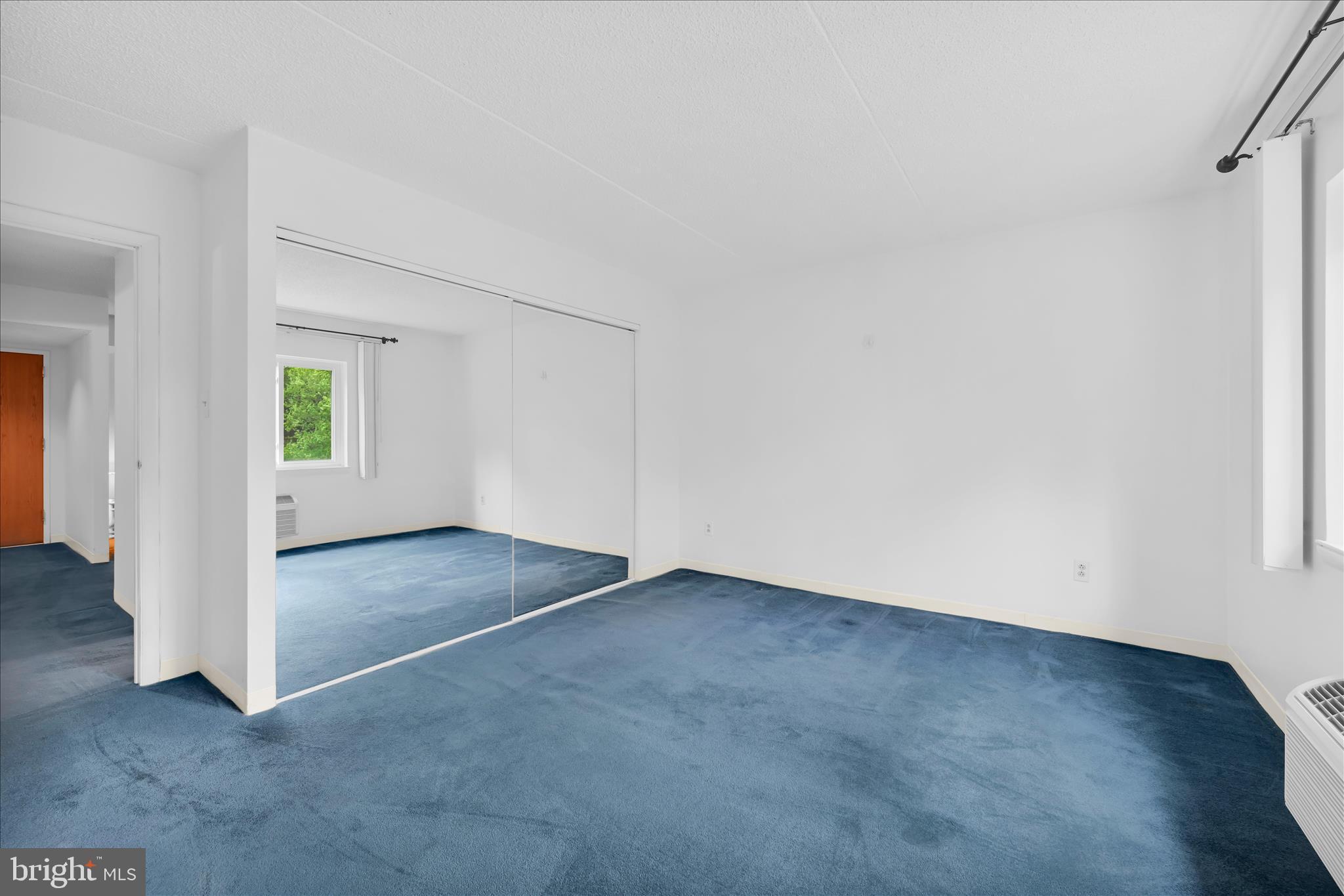 800 AVONDALE ROAD 6P