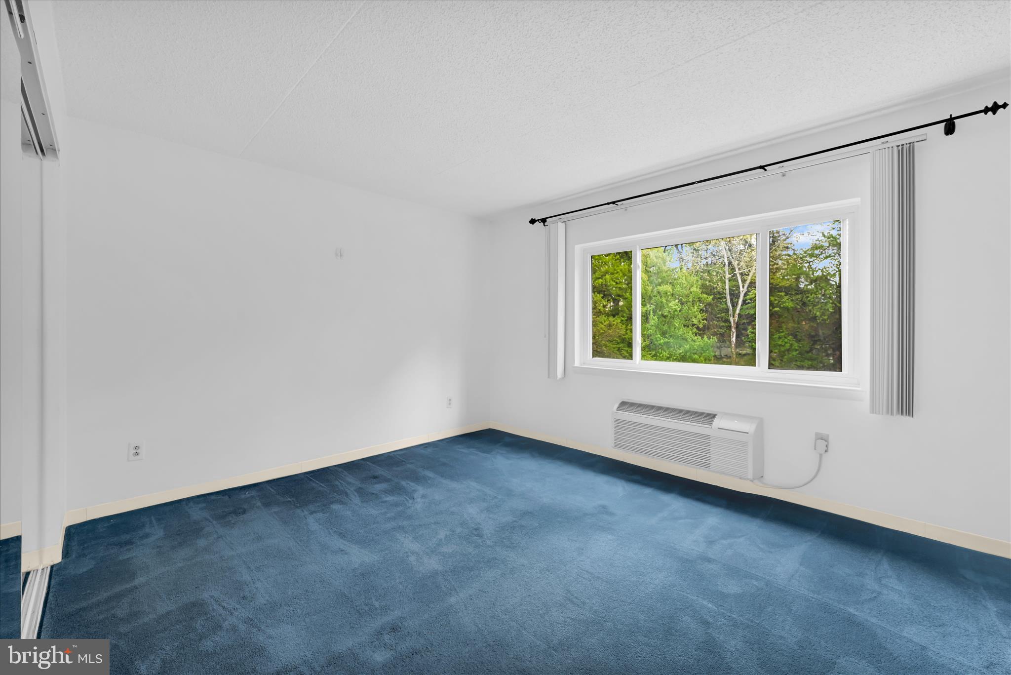 800 AVONDALE ROAD 6P