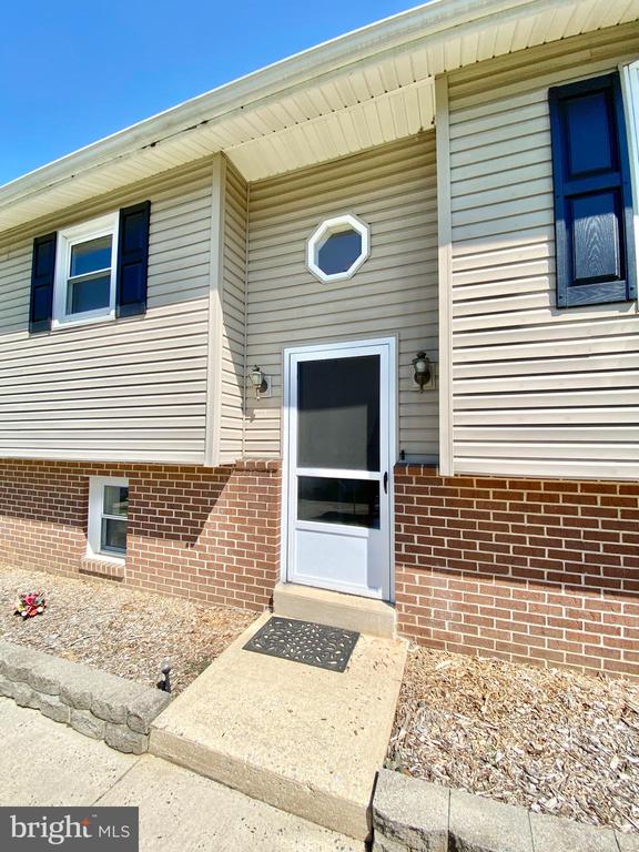 227 ELM AVENUE