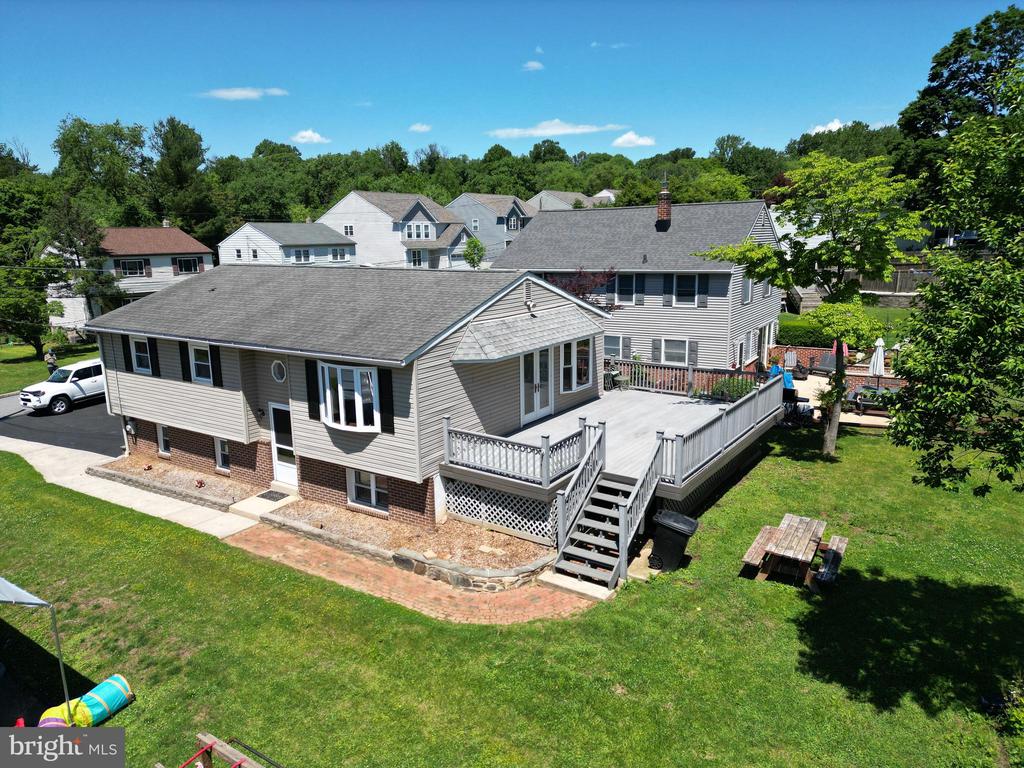 227 ELM AVENUE