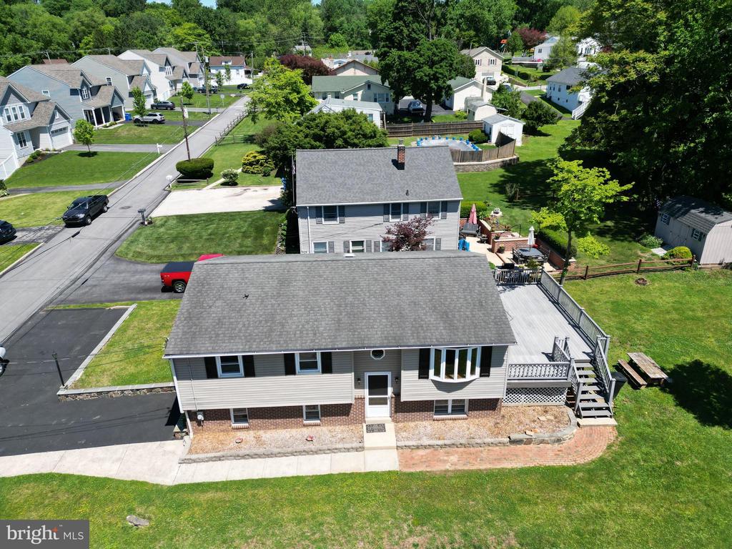 227 ELM AVENUE