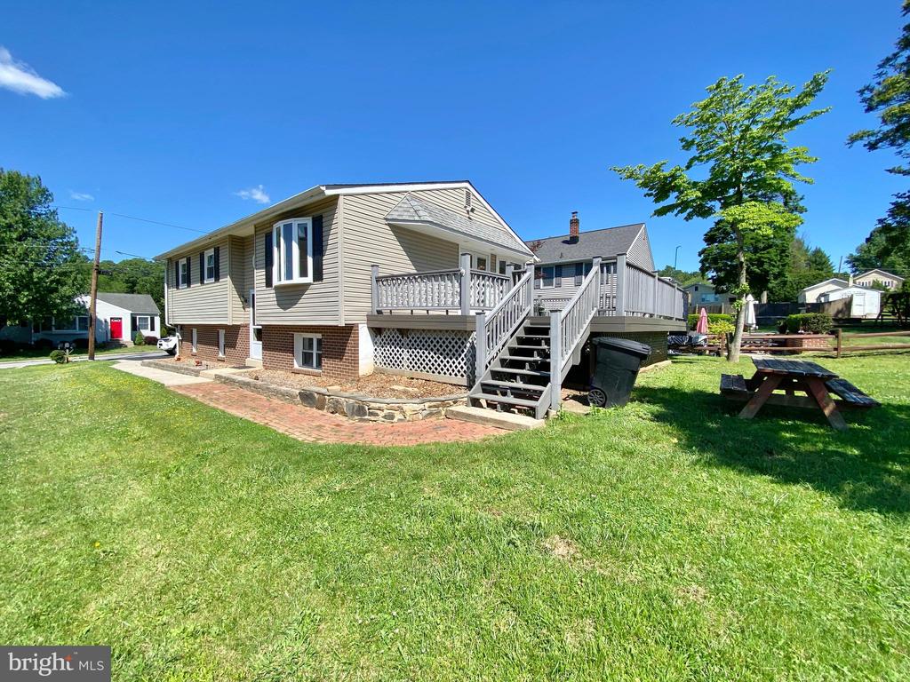 227 ELM AVENUE
