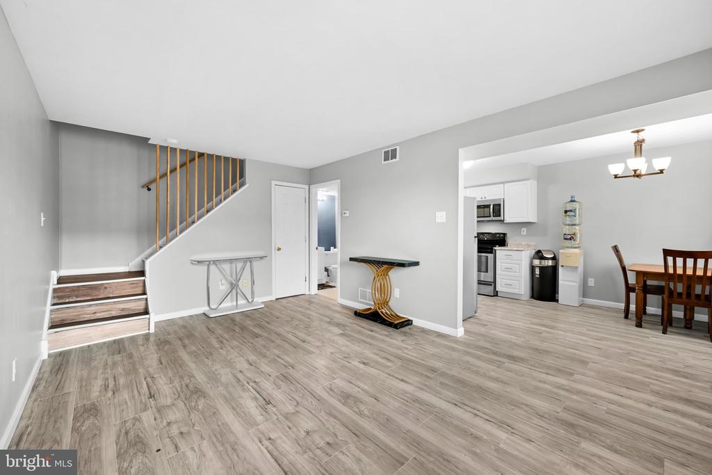 5200 HILLTOP DRIVE Unit: 75
