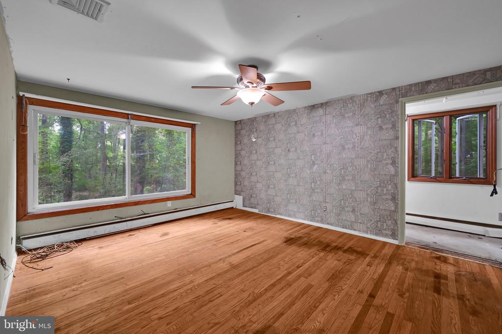 9 WOODED LANE