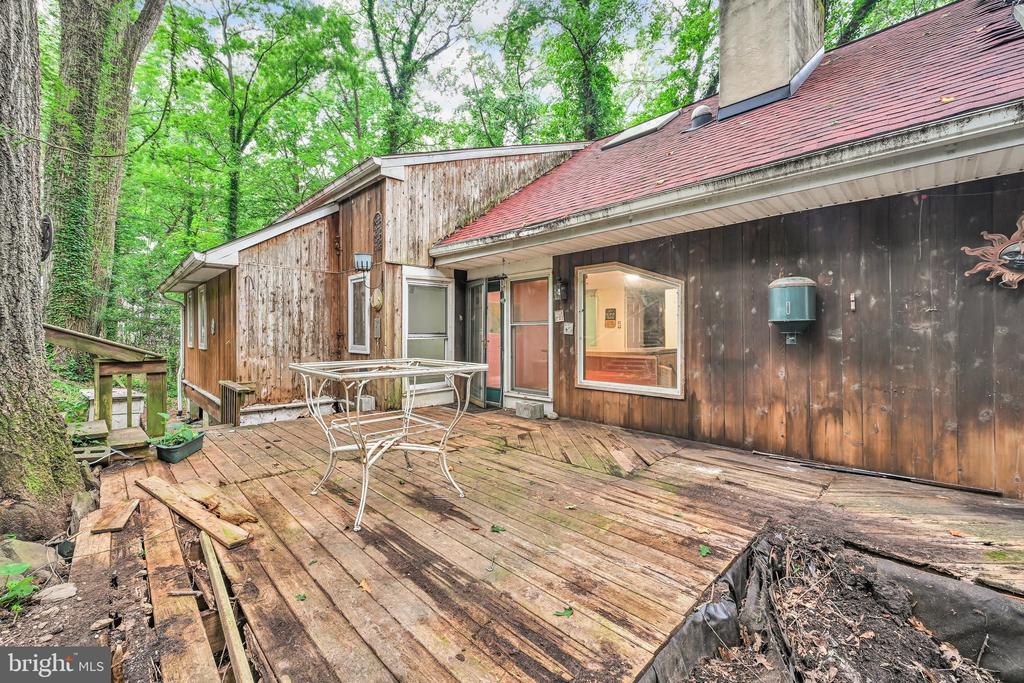 9 WOODED LANE