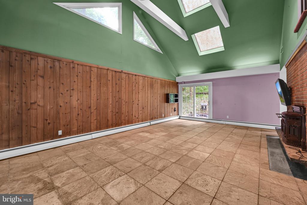 9 WOODED LANE