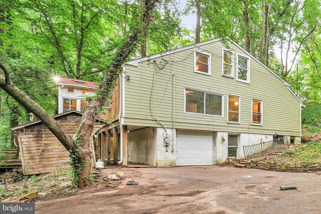 9 WOODED LANE