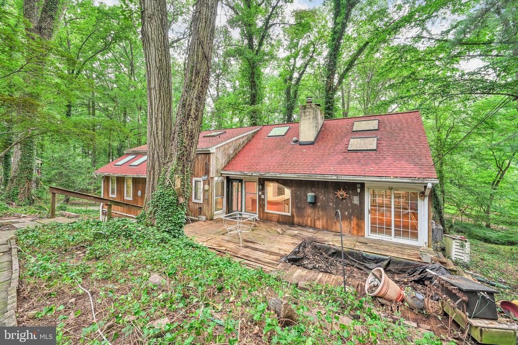 9 WOODED LANE