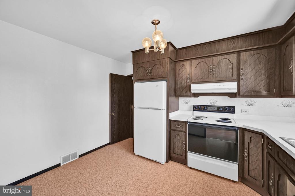 3560 SWIFTWATER LANE