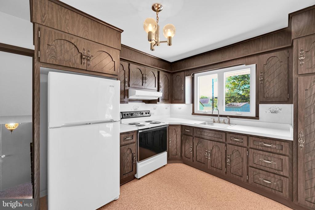 3560 SWIFTWATER LANE
