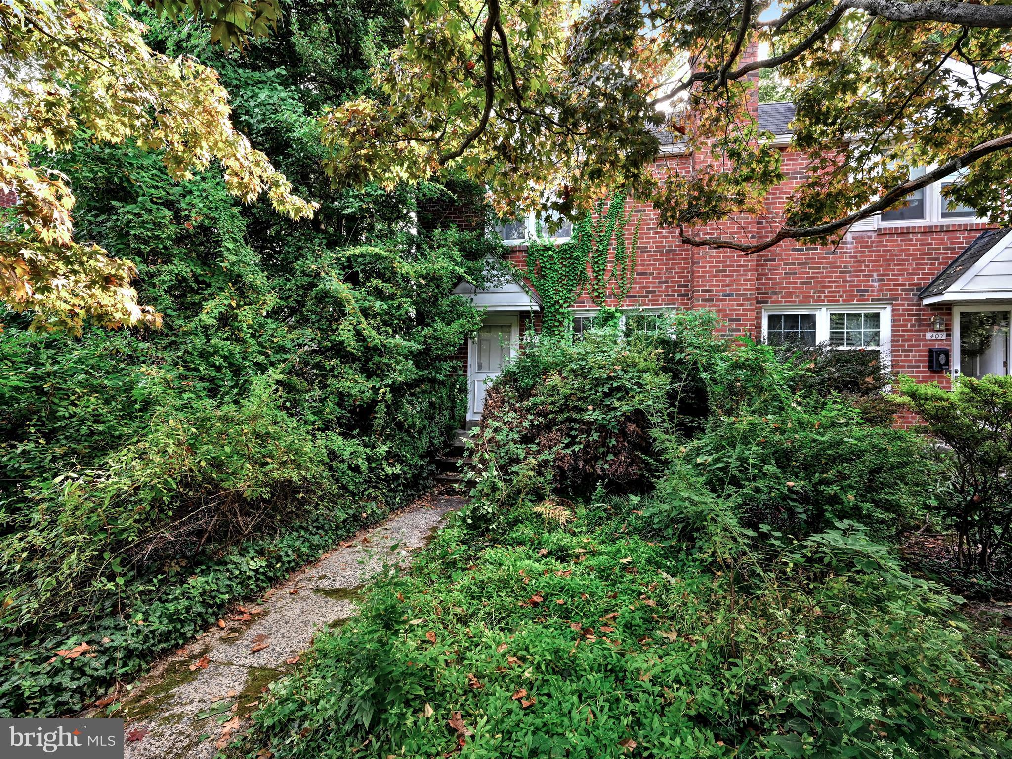 409 Country Ln