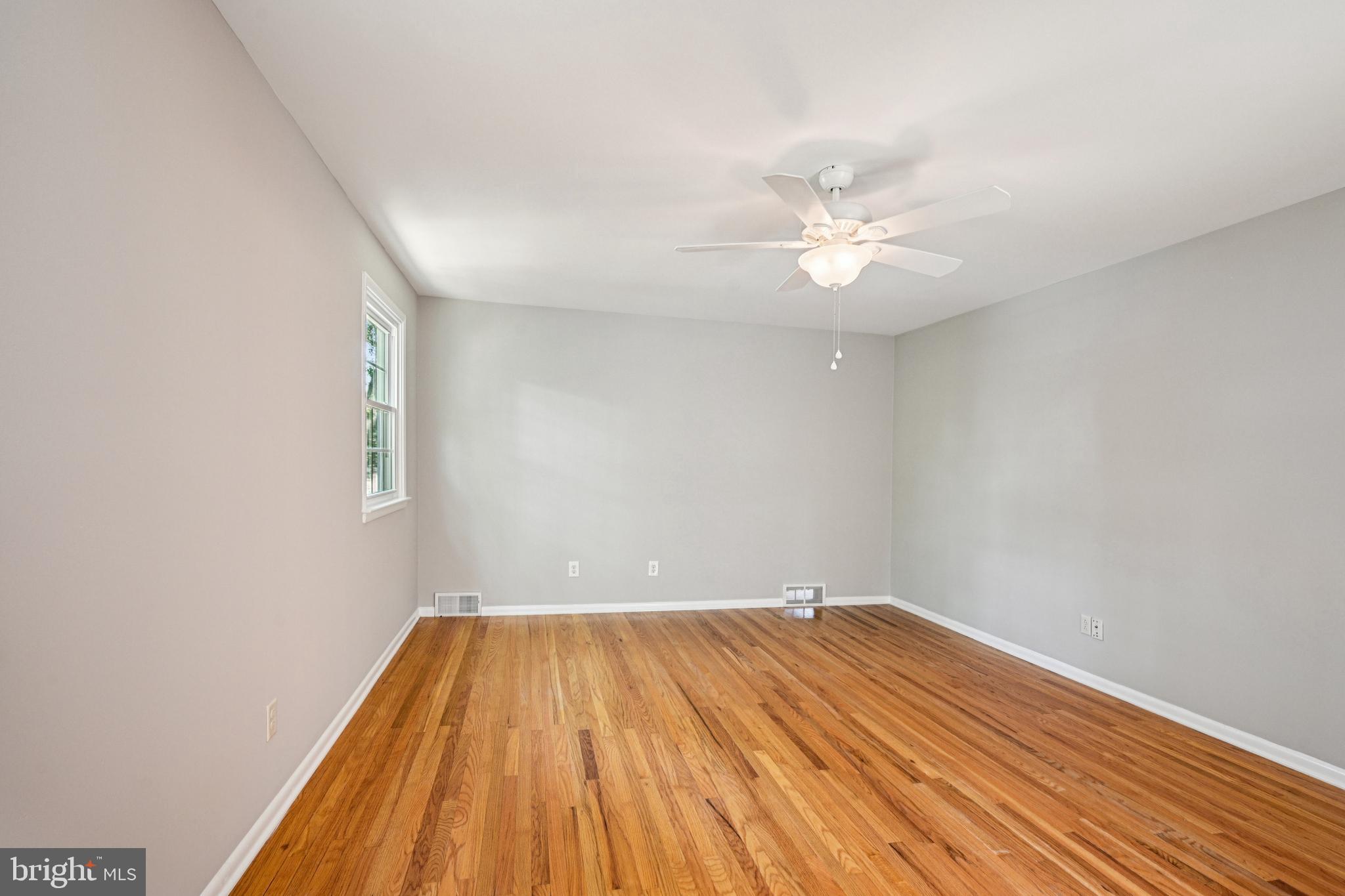 1655 JARRETTOWN ROAD