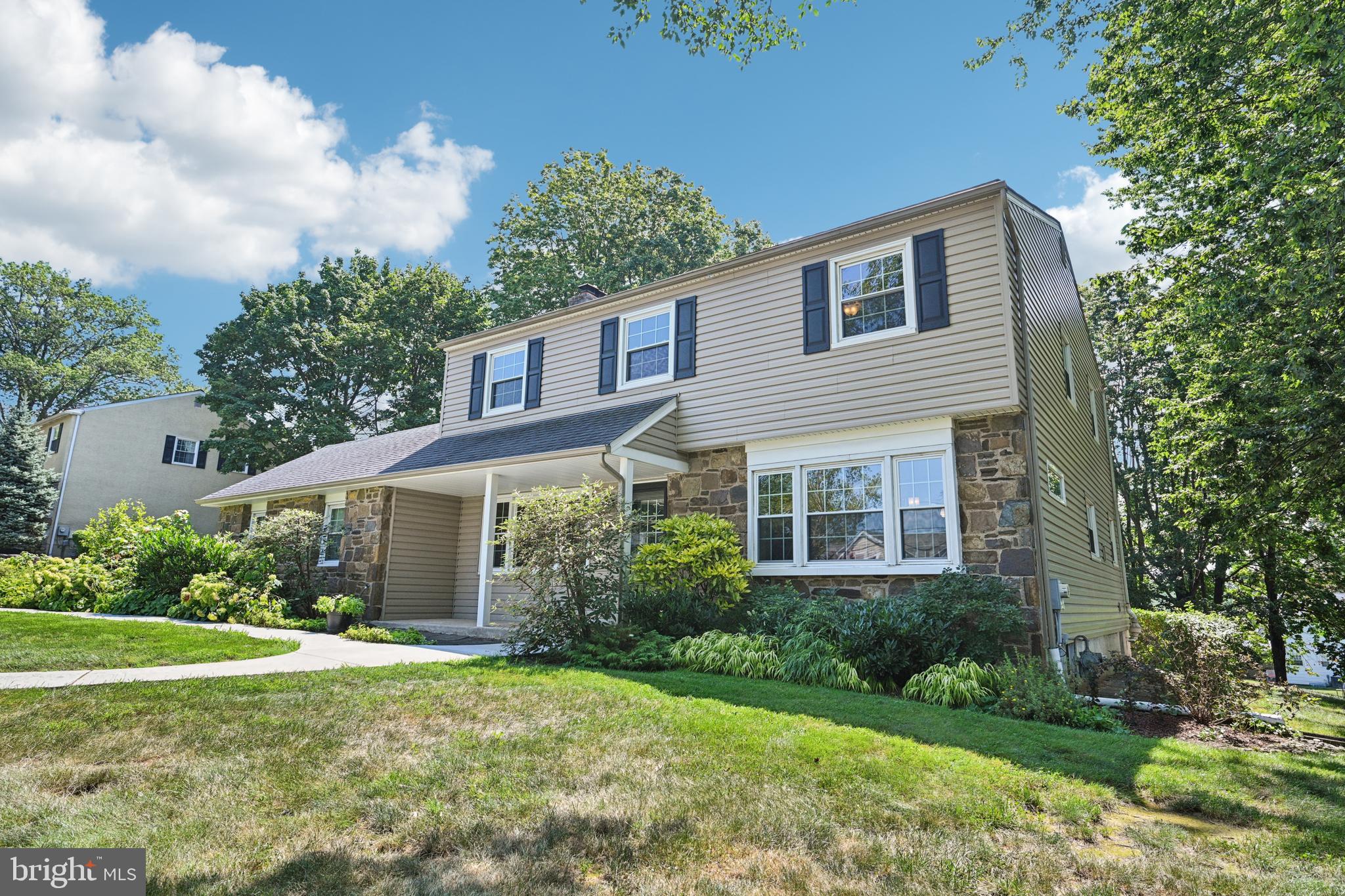 1655 JARRETTOWN ROAD