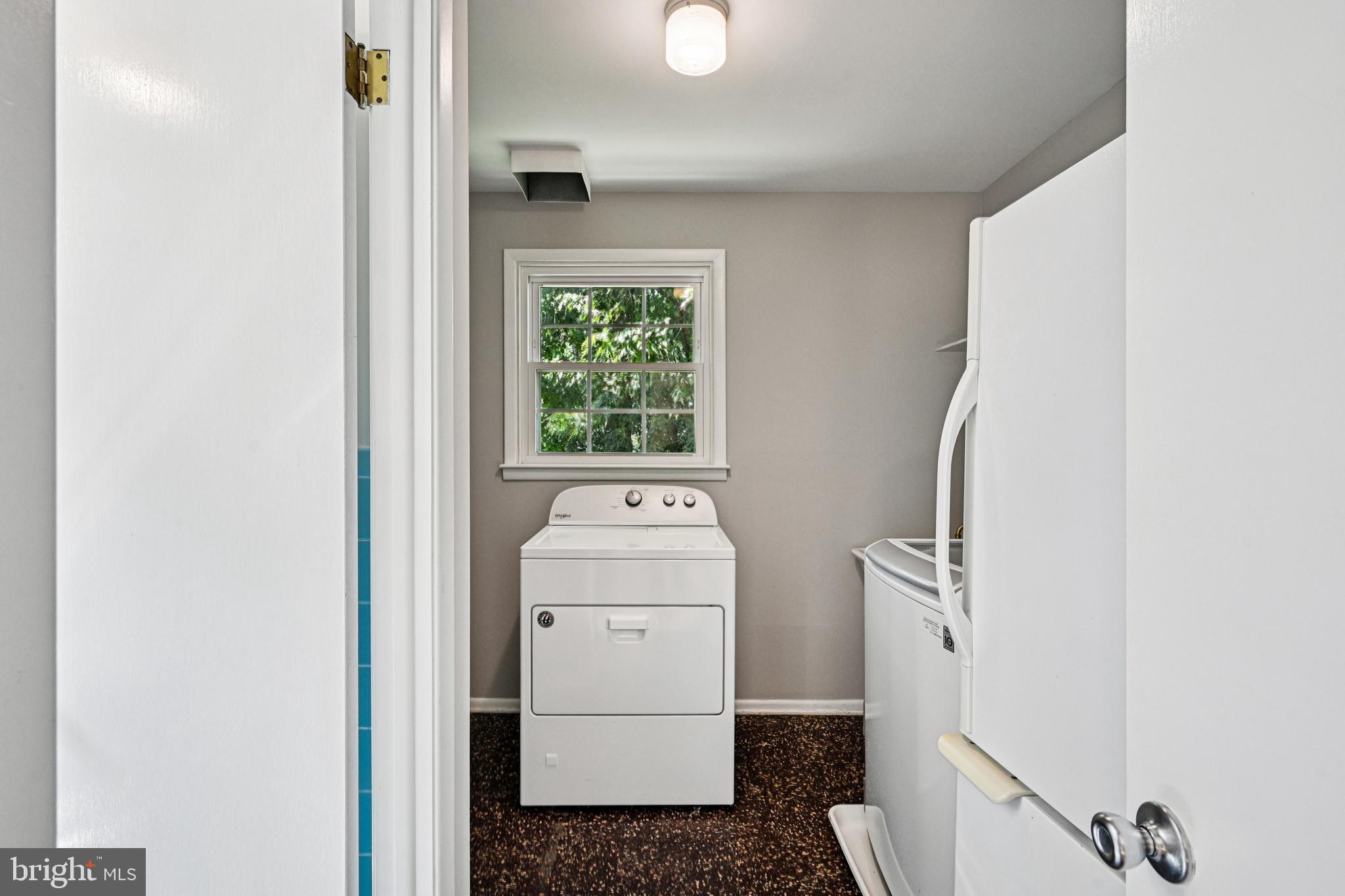 1655 JARRETTOWN ROAD