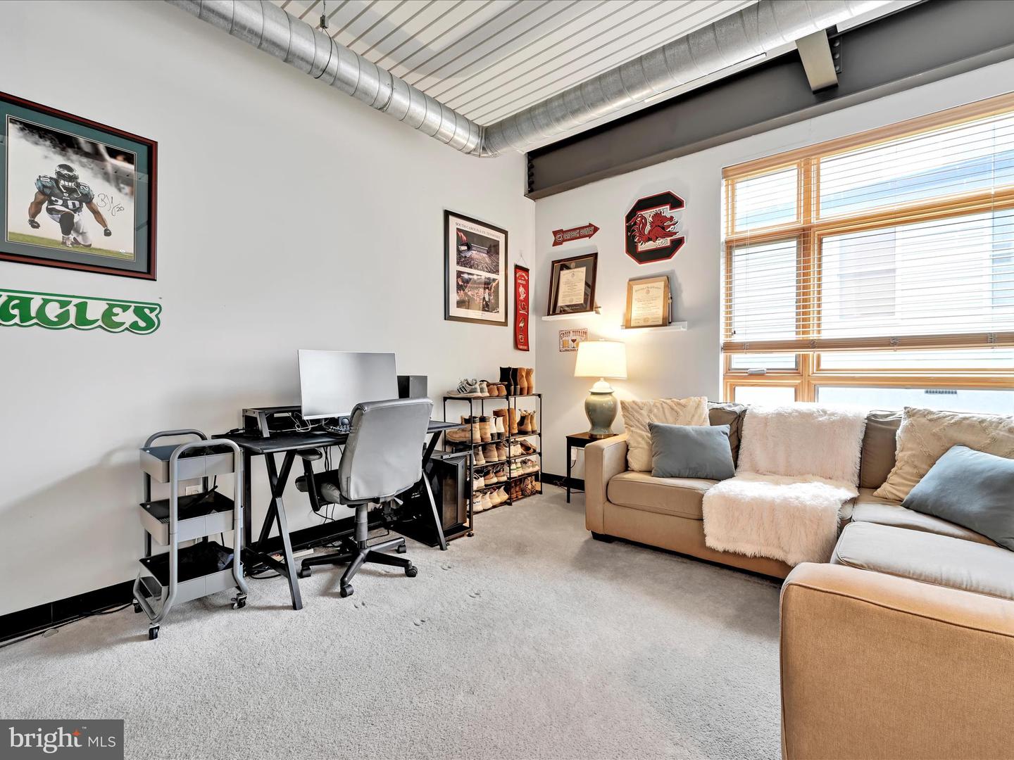 75 Maple St #104