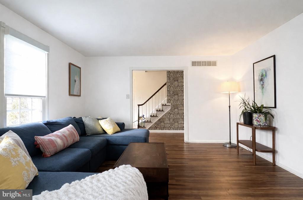 1520 SUSAN DRIVE