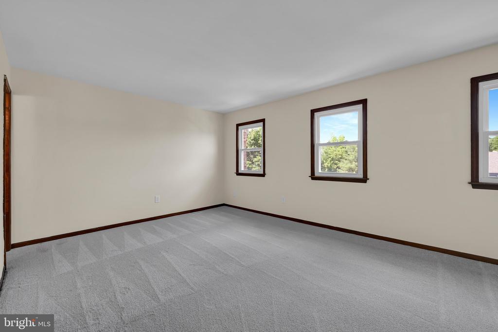 4169 RITTENHOUSE LANE