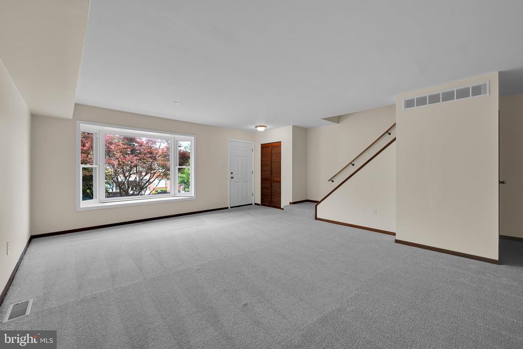4169 RITTENHOUSE LANE