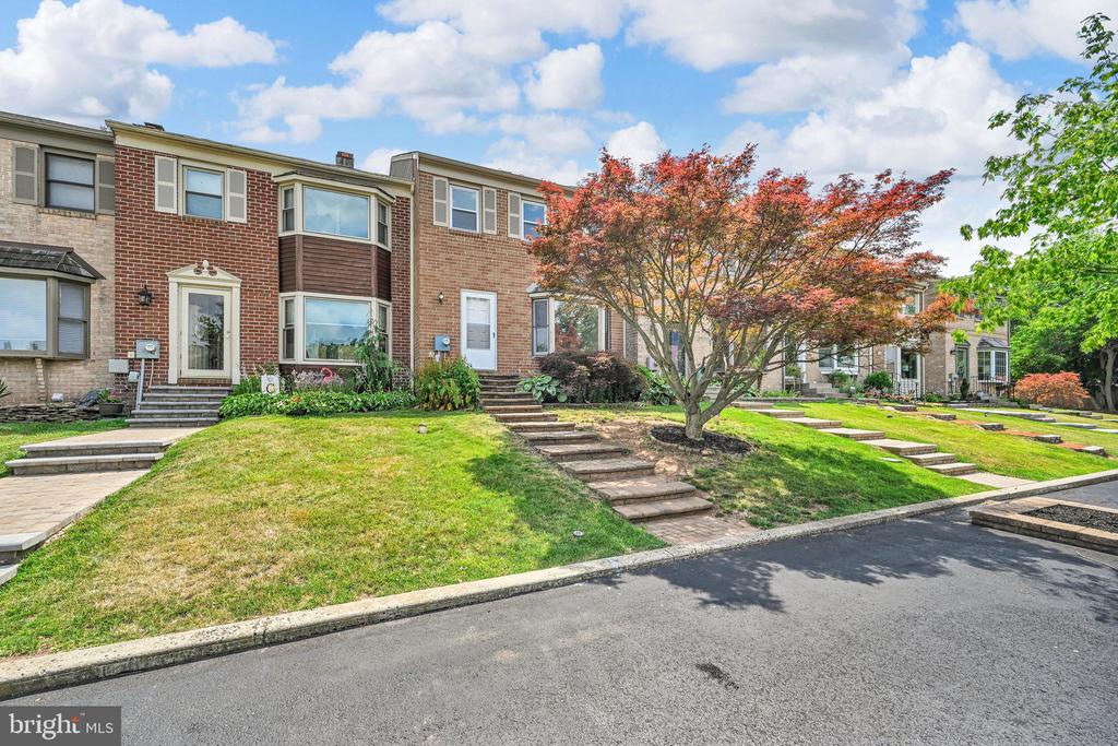 4169 RITTENHOUSE LANE