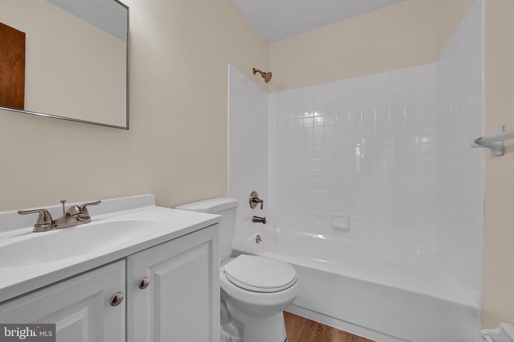 4169 RITTENHOUSE LANE