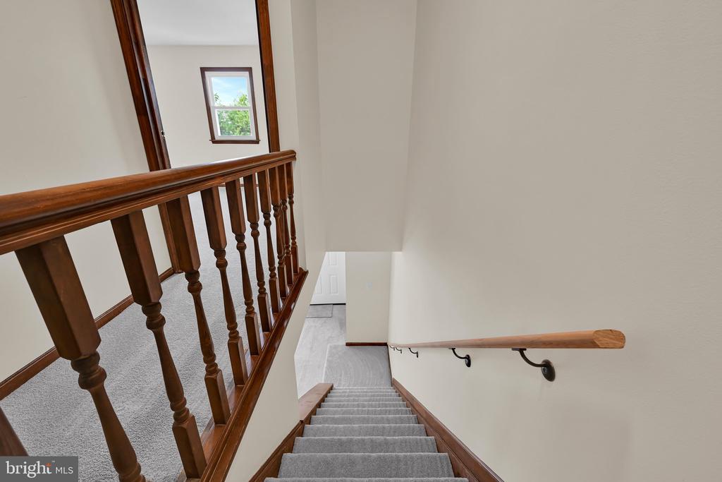 4169 RITTENHOUSE LANE