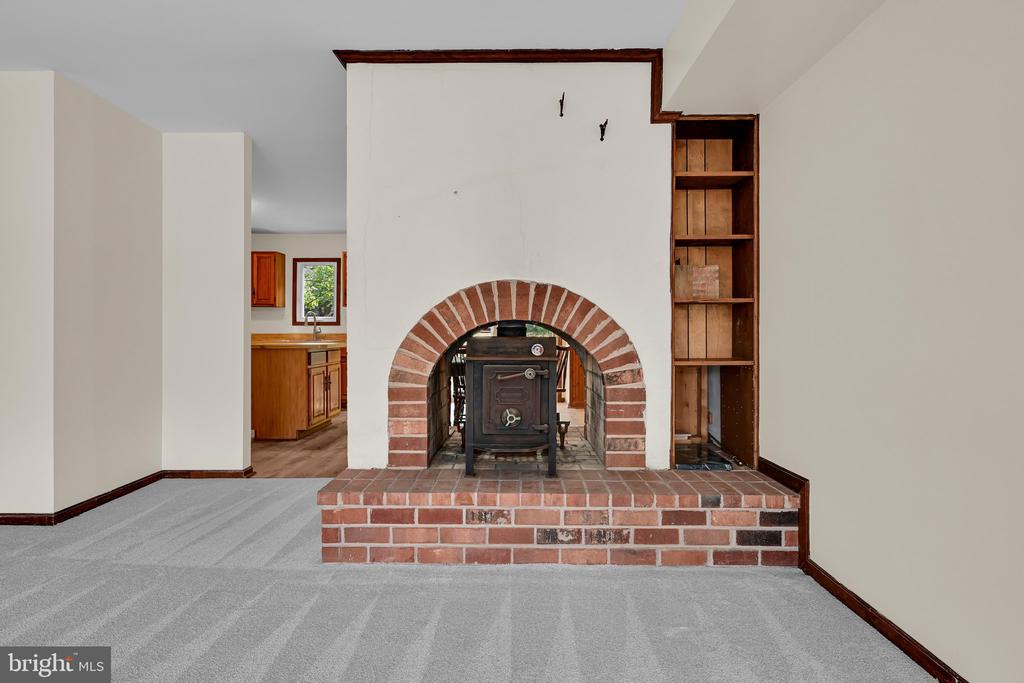 4169 RITTENHOUSE LANE