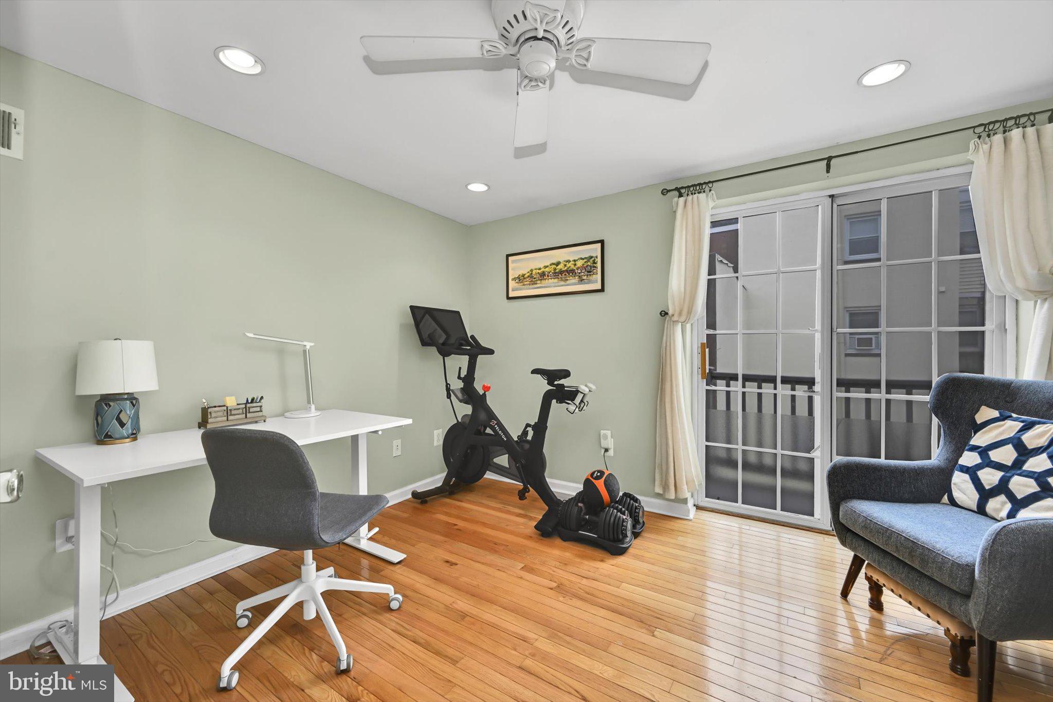 2420 Madison Sq